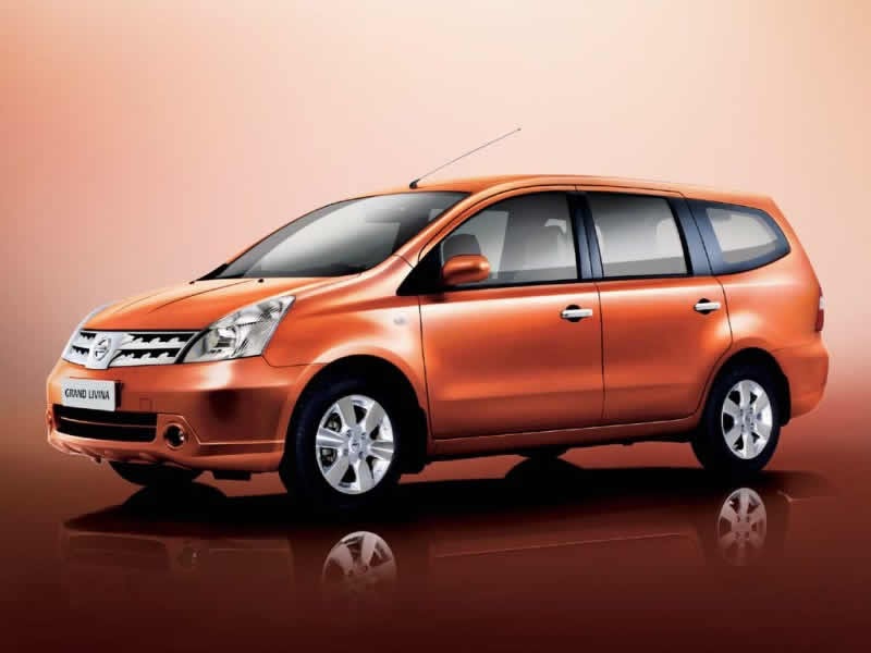 2011 Nissan Grand Livina Car Review and Pictures New 