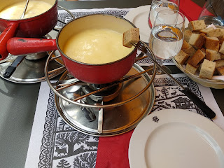 fondue suiza