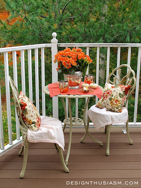 Fall Porch-Designthusiasm-Treasure Hunt Thursday- From My Front Porch To Yours