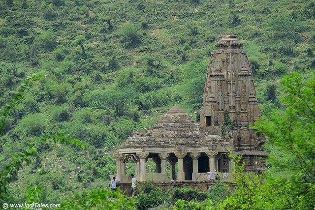 Temple inside Bhangarh Fort