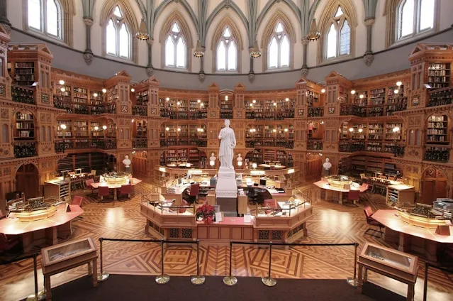 Parlamento Kütüphanesi, Ottawa, Kanada