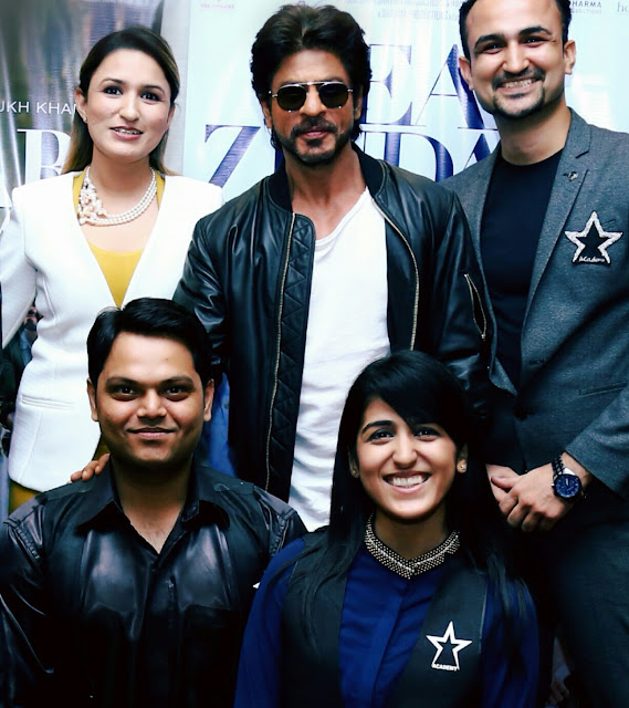 Star Salon Students getting Starry with Team of Bollywood Blockbuster “Dear Zindagi”