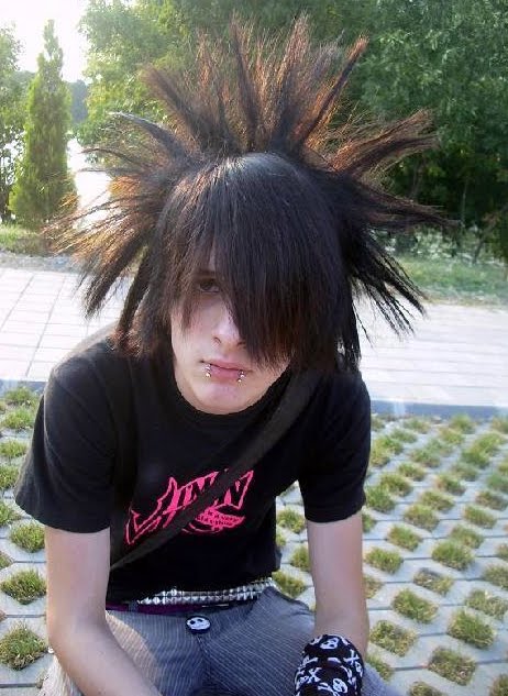 emo goth hairstyles. Emo Scene Hair for Boys