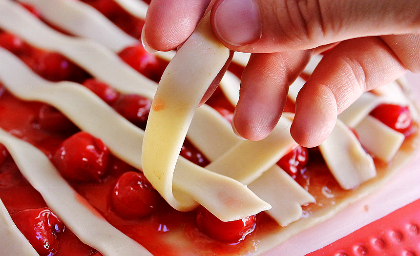 Holiday Pie cookies make an impressive and delicious homestyle cookie recipe that is sure to become a new family tradition. Use Reynolds pre-cut cookie sheets to make storing and cleanup a breeze! #BakeMagicMoments (ad)