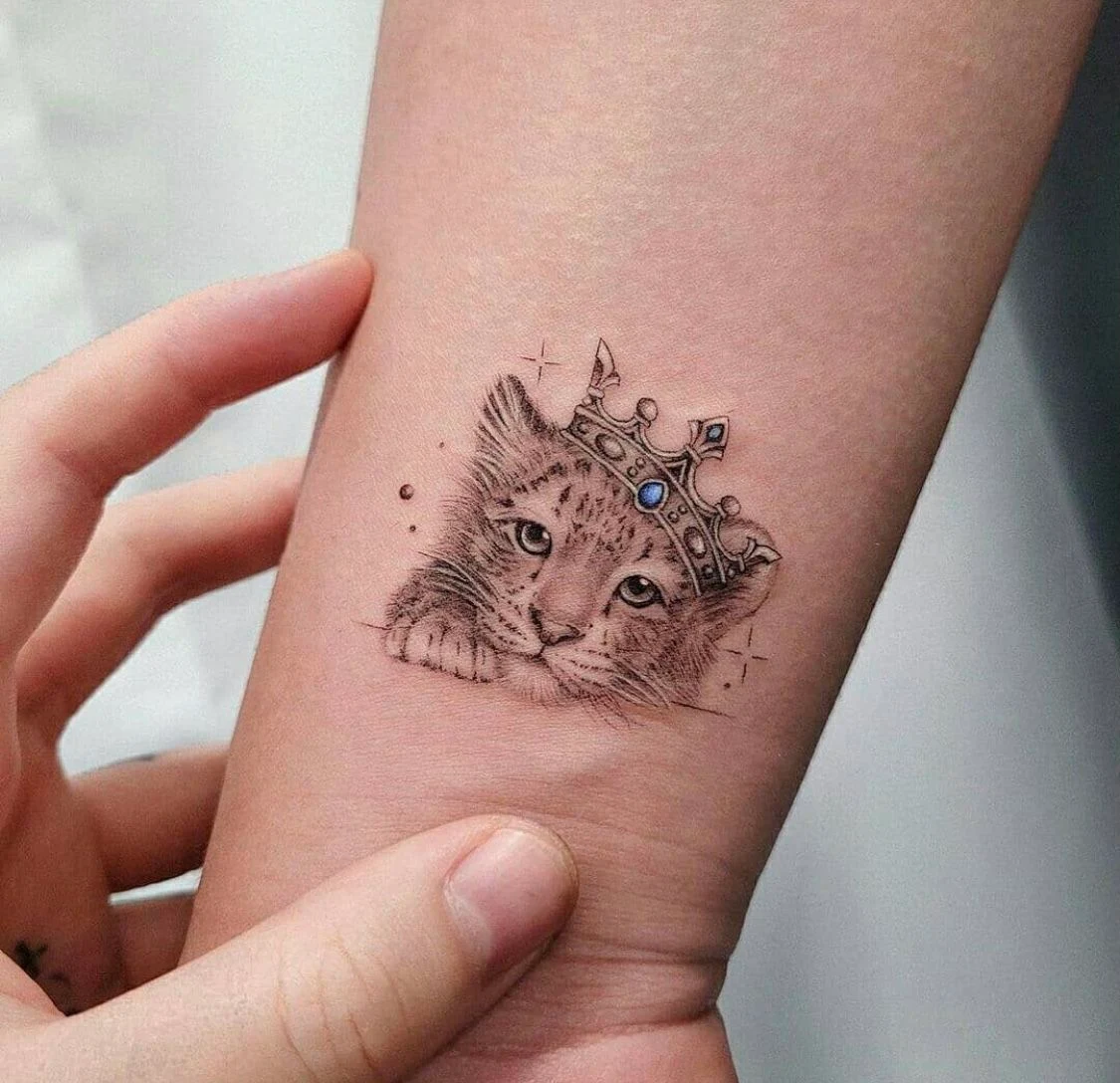 Tatuajes de coronas para princesas