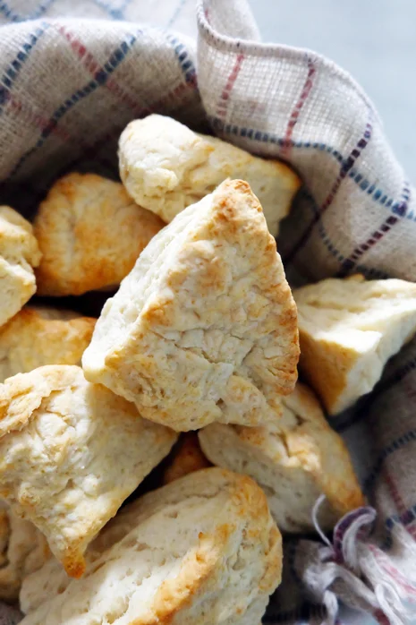 biscuits in a serving bowl