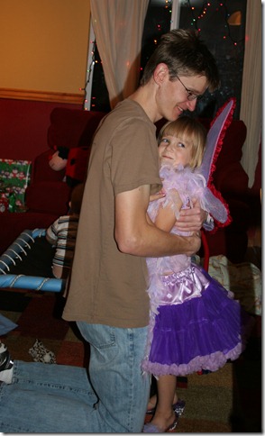 2010-12-21 Daddy and Daughter Dancing