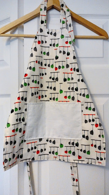 DIY Toddler Kitchen Apron by Lina and Vi