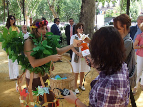 Gracia Iglesias, Jardines del Cristina, performance, el árbol lateversos