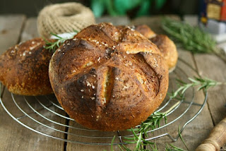 Italian Rosemary Bread (Panmarino)