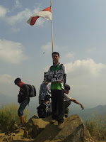Pendakian Gunung Batu 875 MDPL melalui via citereup