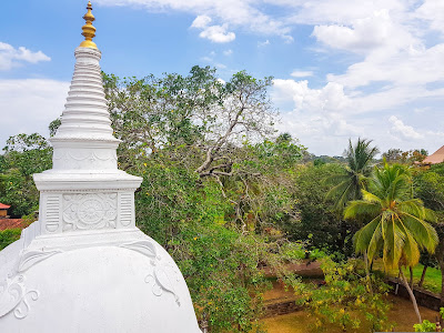 Anuradhapura, Isurumaniya temple