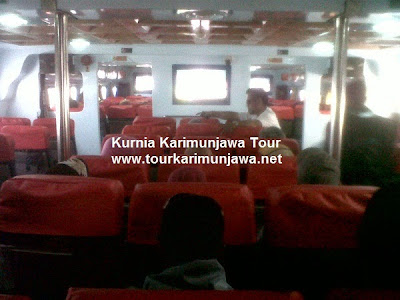 interior seat dalam kapal express 2C