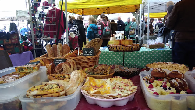 Cosa fare a Edimburgo in un week-end - Stockbridge Market - Get in Globe