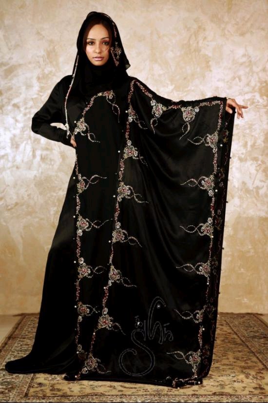 Download this Arabian Abayas Styles picture