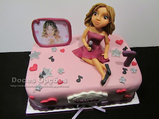 birthday cake disney violetta