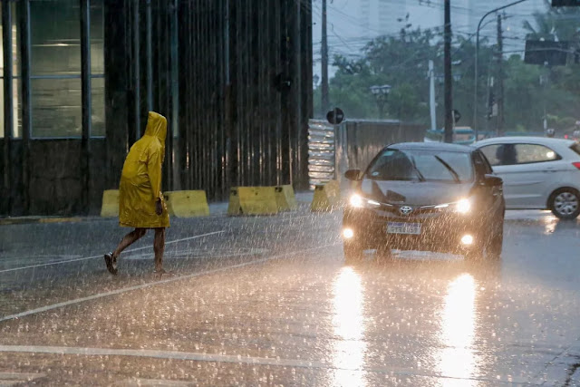 Apac emite alerta máximo de chuvas para Região Metropolitana do Recife e Mata Sul