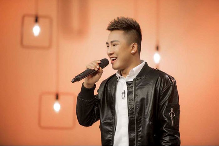 Ca sĩ Châu Khải Phong: Ai chê sản phẩm của Sơn Tùng M-TP là ghen tỵ