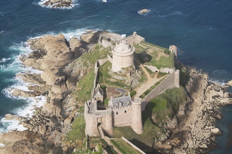 fort-la-latte-1 fort-la-latte-1