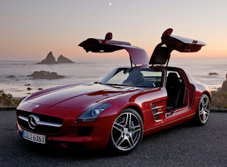 SPORTS CARS WALLPAPERS 2011