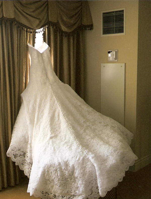 jessica simpson wedding gown. vera wang wedding dress