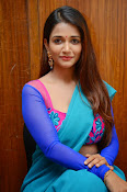 Anaika soti sizzling in saree-thumbnail-34