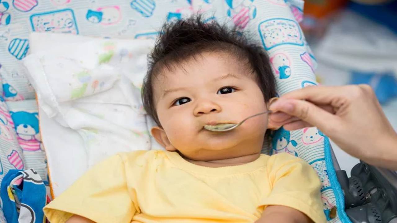 Bayi 6 Bulan Mpasi Pertama Bubur Cerelac