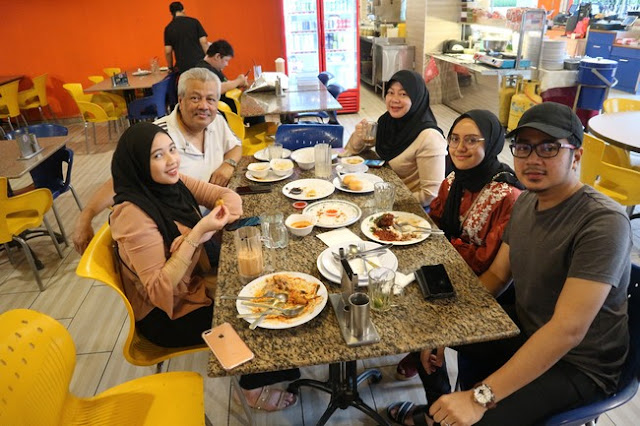 Sarapan Pagi Di Mana Cafe Puteri Harbour - Azie Kitchen