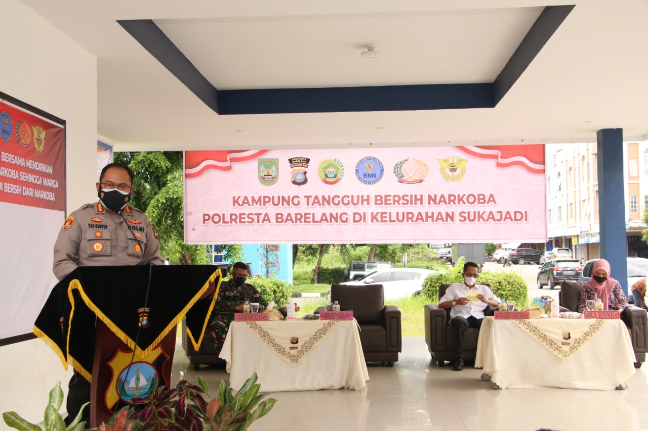 Kapolresta Barelang Resmikan Kampung Tangguh Bersih Narkoba di Taman Niaga Sukajadi