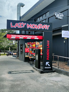 Majlis Pelancaran Restoran Lazy Monday, Tebing Bandar Dato Onn