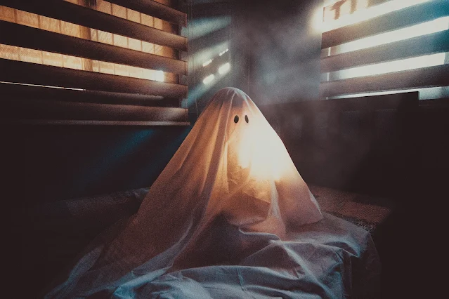 Psychological Facts About Ghost Dreams