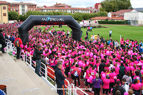 carrera de las mujeres contra el cancer de mama leon