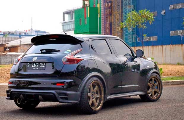 Foto Desain Modifikasi Mobil Nissan Juke Terbaik 2014 - Kumpulan Foto