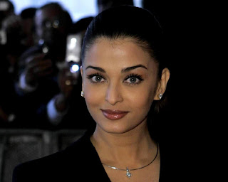 Aishwarya Rai Hairstyles Pictures, Long Hairstyle 2011, Hairstyle 2011, New Long Hairstyle 2011, Celebrity Long Hairstyles 2183