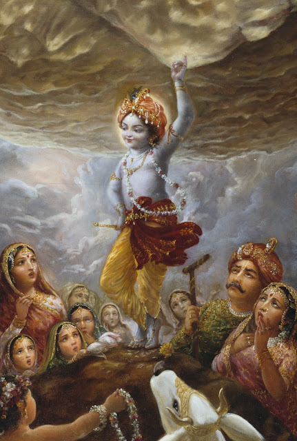 Krishna lifts gowardhan parvat