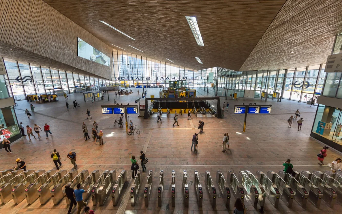 Rotterdam Central Station by Team CS