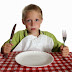 Cara Mengatasi Gangguan Makan pada Anak Autis