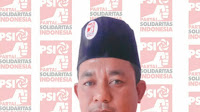 Ketua PSI Madina : Penyediaan Foto Bupati Dan Wakil Bupati Pada Ruang Kerja Pejabat Pemerintah, Tidak Sesuai Permendagri