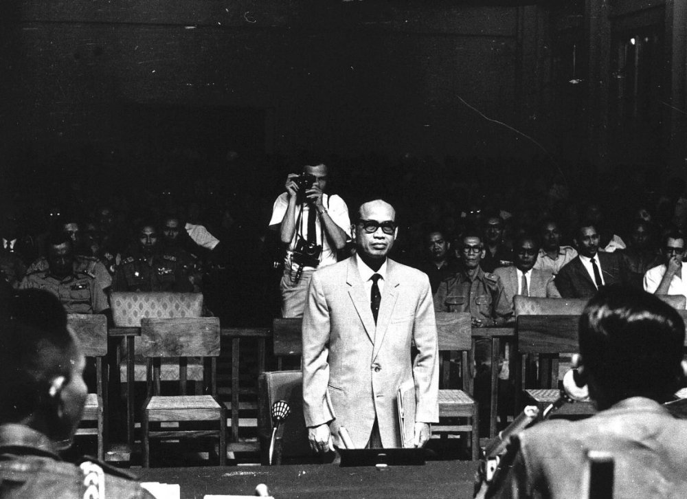 Indonesia Zaman Doeloe: Soebandrio diadili Mahmilub, 1966