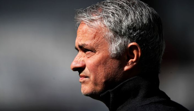 Chelsea v Manchester United: Has Jose Mourinho changed since his debut at Stamford Bridge?