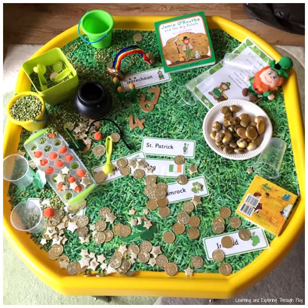 Learning and Exploring Through Play: St Patricks Day Tuff Tray