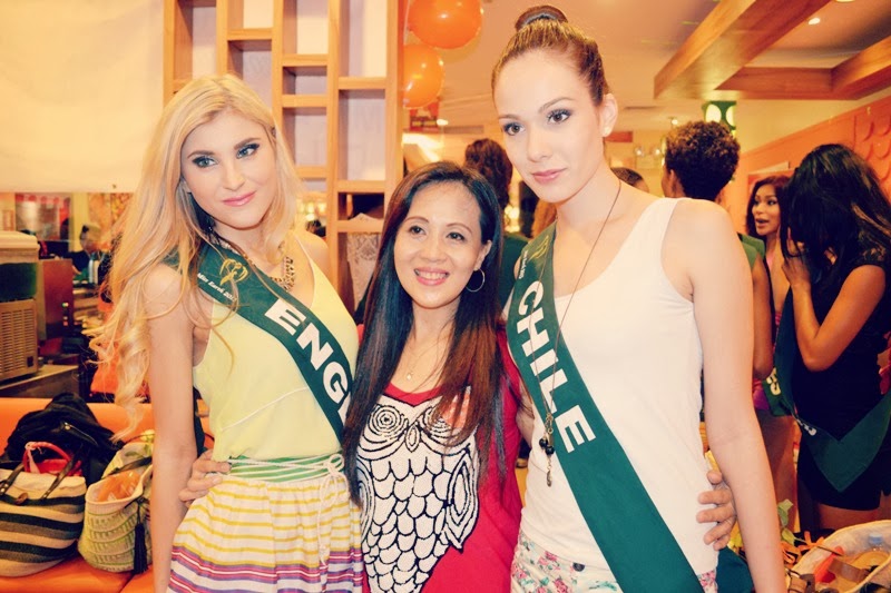 Lunch Party at Yoshinoya with Miss Earth 2013 Candidates