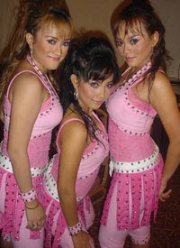 Trio Macan Hot Syur