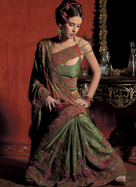 Latest designs of indian wedding sareesIndian Wedding sarees styles