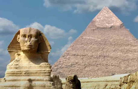 Pyramid Of Giza