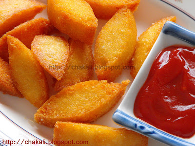 Idli Fry, fried idli, spicy crunchy snack, leftover idli fry