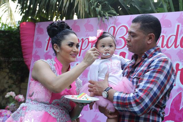 Foto-foto Pesta Ultah Amora Putri Kd-raul [ www.BlogApaAja.com ]