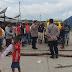 Seorang Warga Poumako Tewas Tertabrak, Keluarga Palang Jalan Masuk Pelabuhan