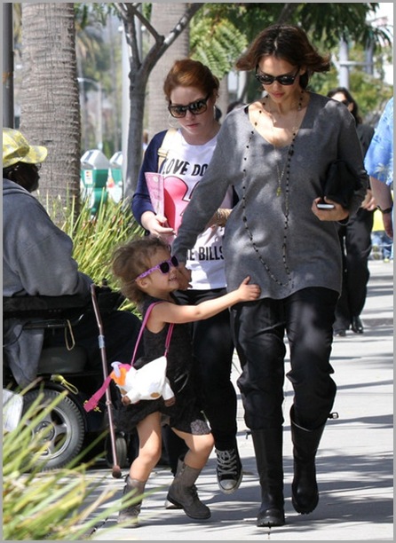Jessica Alba Jessica Alba Honor Walk 2