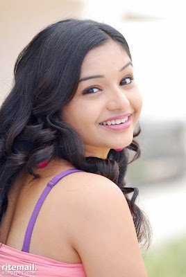 Yamini Latest Pictures